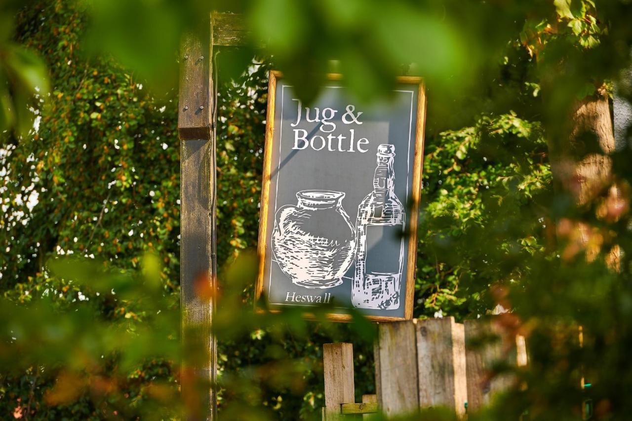 The Jug And Bottle Hotell Heswall Eksteriør bilde